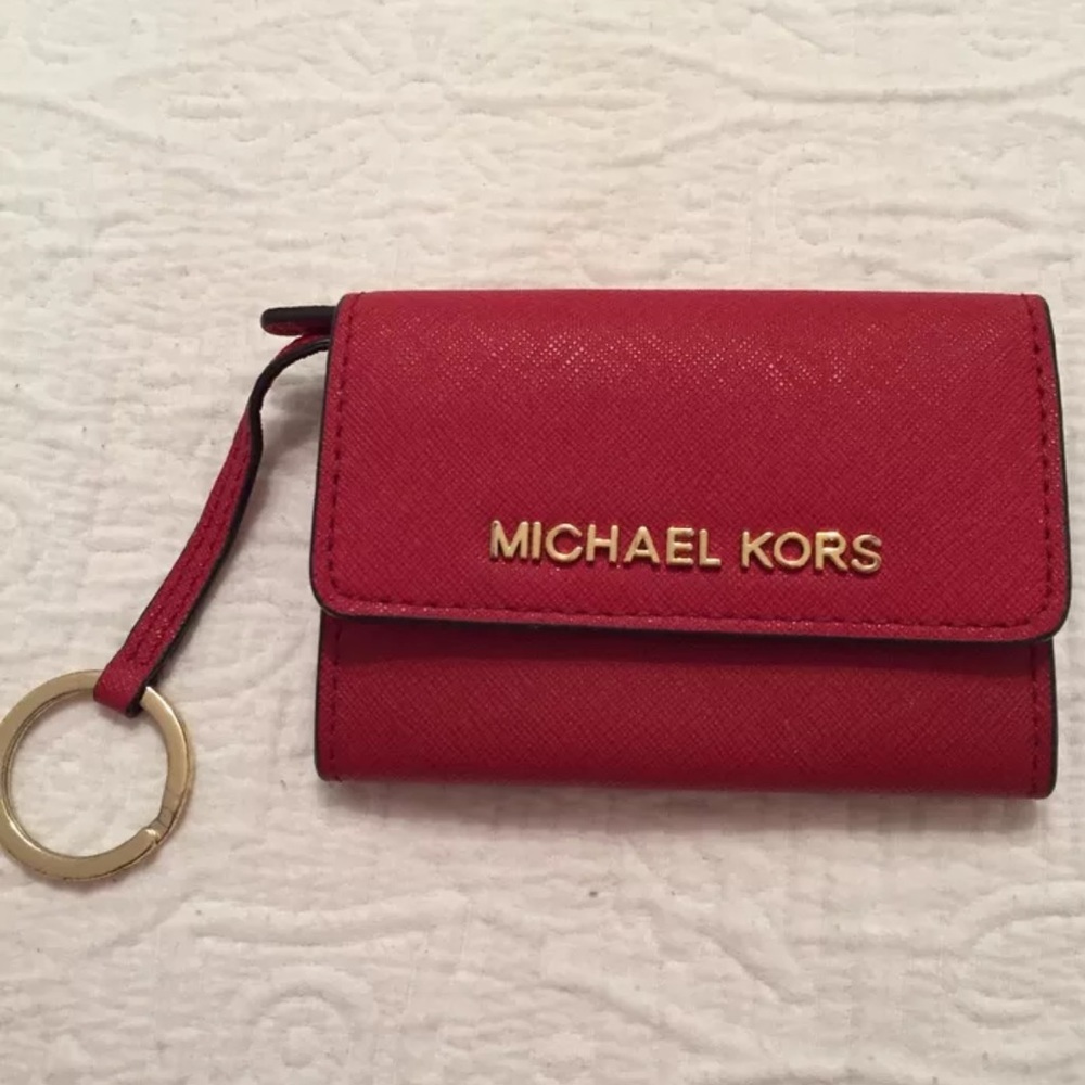 PRICE REDUCED‼️MICHAEL KORS WALLET red jet